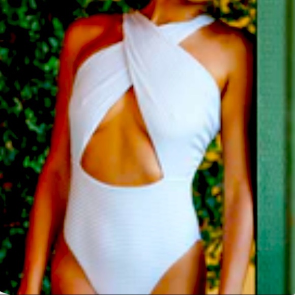 JMP The Label Cheyenne One Piece - Picture 1 of 4